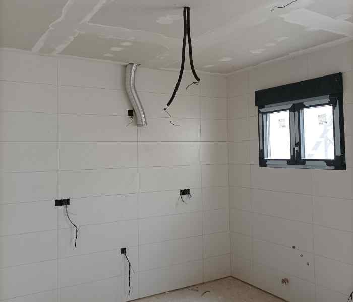 reforma-interal-de-cocina-instalación-electrica-y-fontaneria-en-castellon
